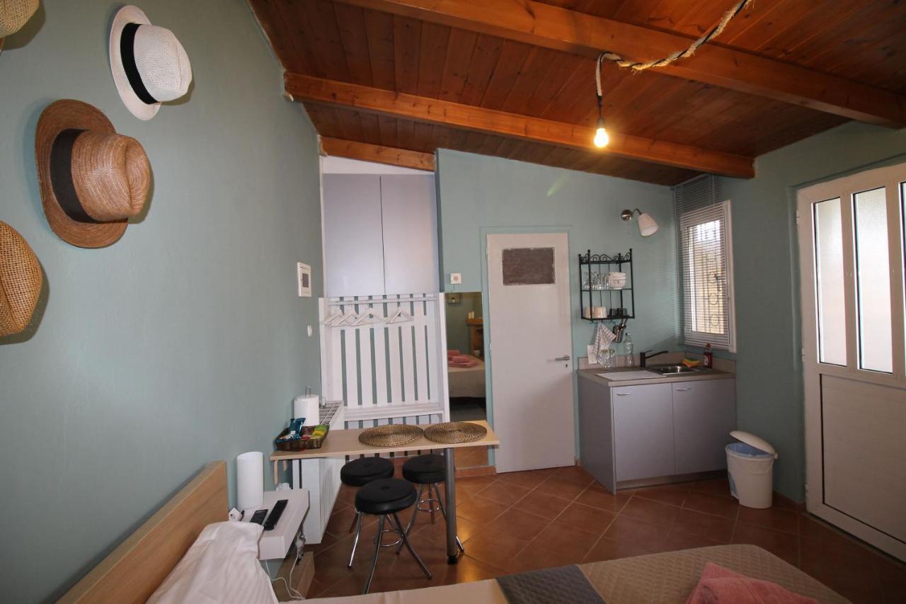 Pikinas Studios Near Ath Airport Markopoulo Mesogaias Ngoại thất bức ảnh